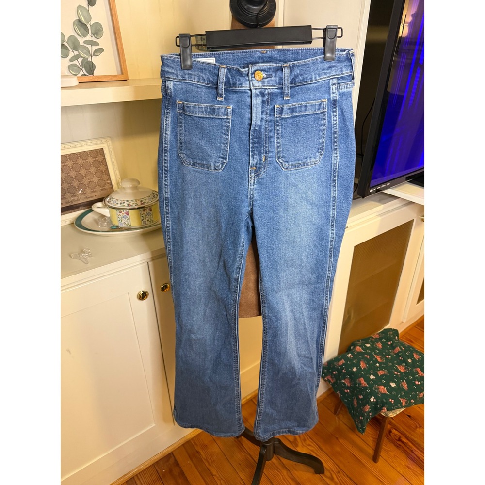 Gap 70s Flare High Rise Jeans Medium Wash Blue Patch Pocket Denim Size 27 4R